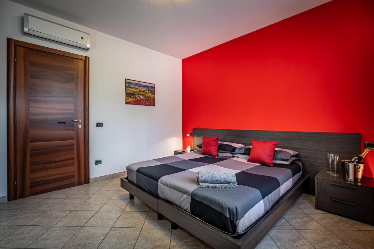 Casa Vacanze Arianna Rosia Exterior photo